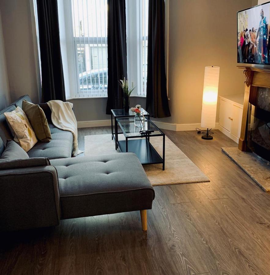 Modern & Luxurious Central Home - Free Parking Liverpool Buitenkant foto