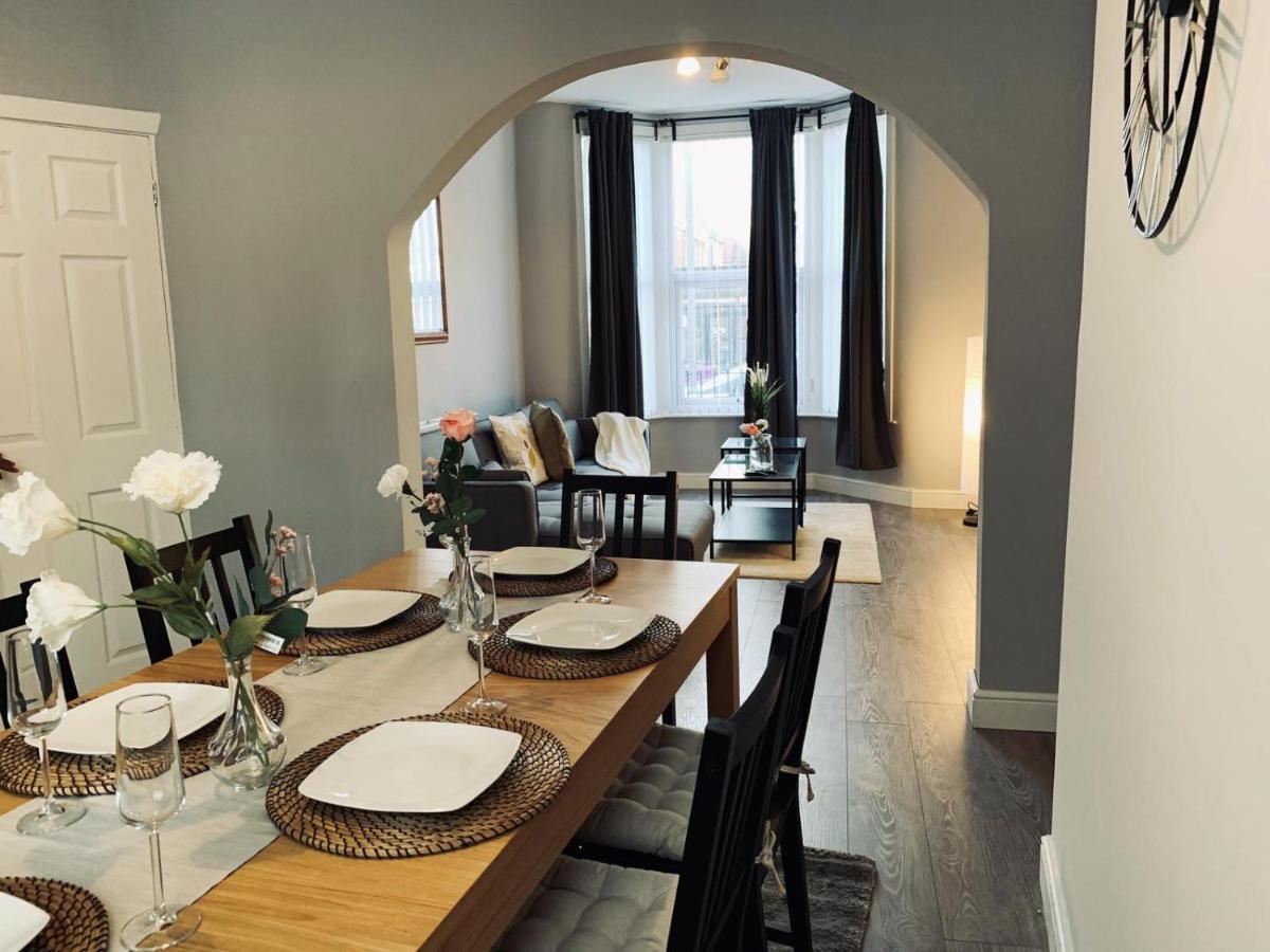 Modern & Luxurious Central Home - Free Parking Liverpool Buitenkant foto